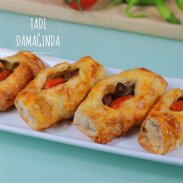 Karnıyarık Böreği