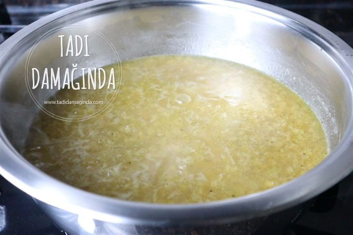 Az Malzemeli Mercimek Çorbası