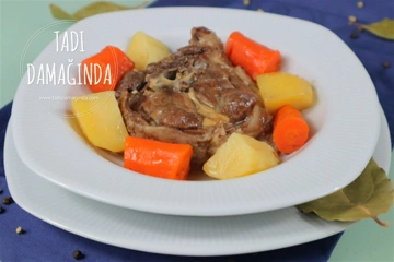 Sebzeli Kuzu Gerdan Haşlama