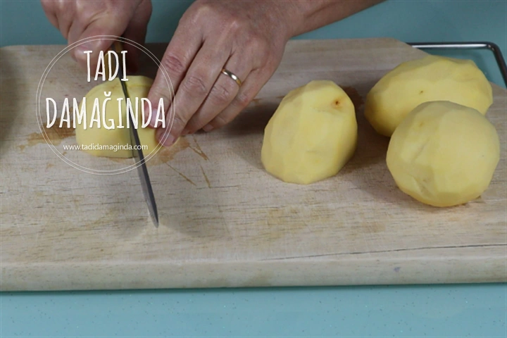 Sebzeli Kuzu Gerdan Haşlama