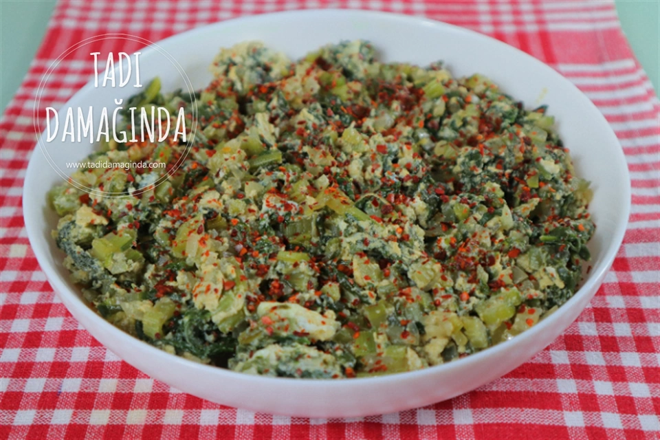 Yumurtalı Pazı Kavurması