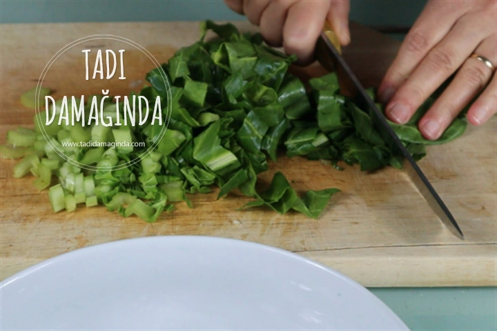 Yumurtalı Pazı Kavurması