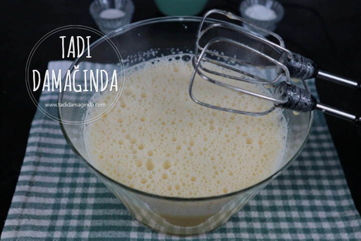 Yeni Yıla Özel Çam Ağacı Görünümlü Cupcake