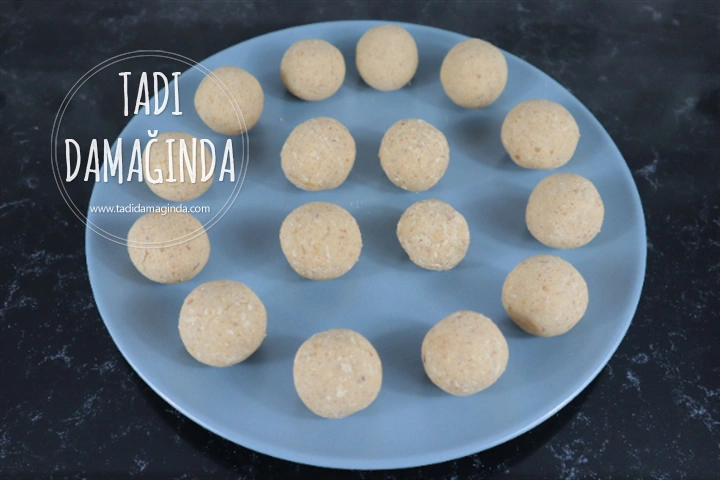 Şekersiz Ev Yapımı Çikolata Kaplı Ballı Kestane