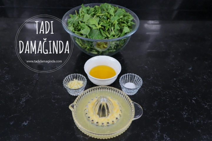 Hardal Otu Salatası (Mezesi)