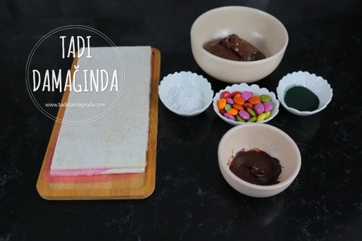 Çikolatalı Milföyden Çam Ağacı