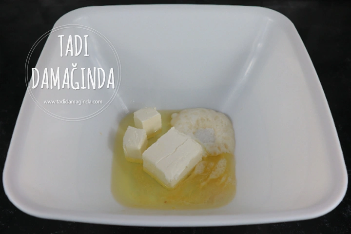 Çörek Otlu Ay Kurabiye