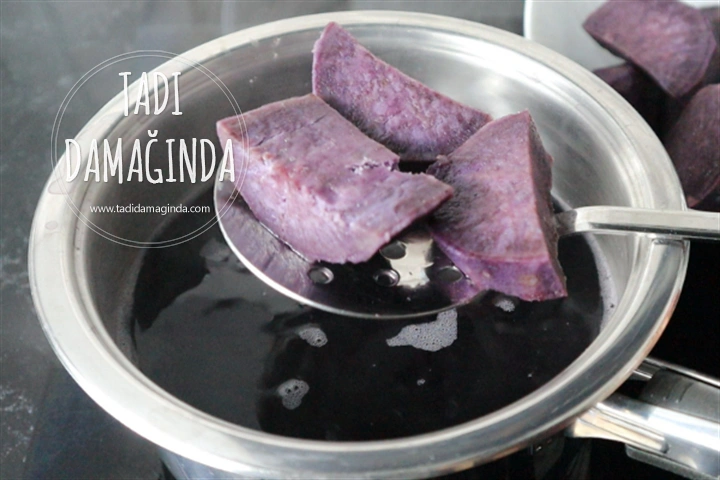 Tahinli Cevizli Mor Tatlı Patatesler