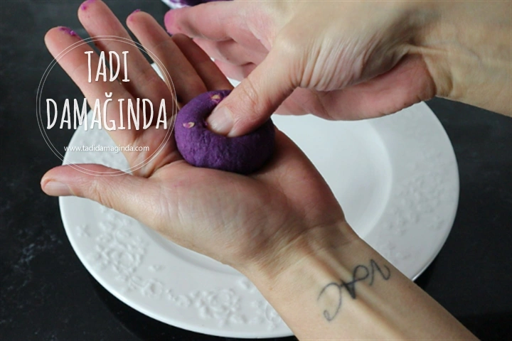 Tahinli Cevizli Mor Tatlı Patatesler