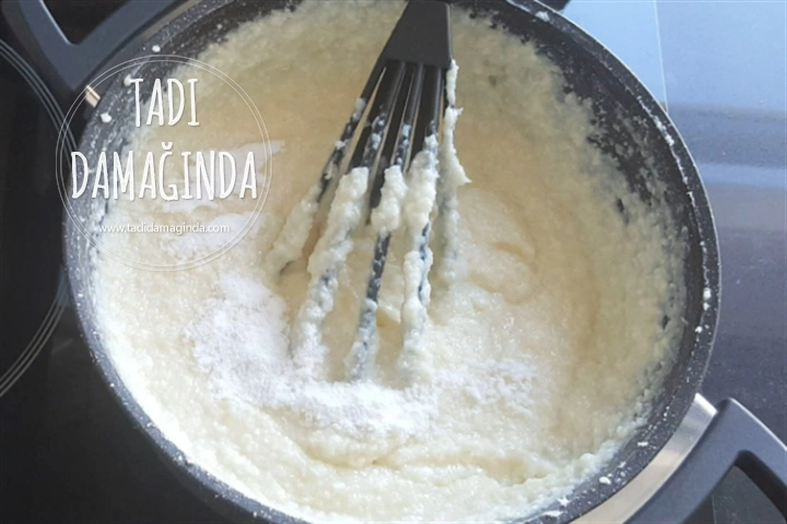 Bisküvili İrmik Tatlısı