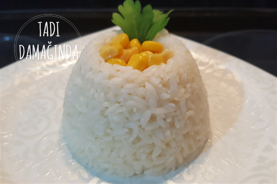 Tane Tane Pirinç Pilavı