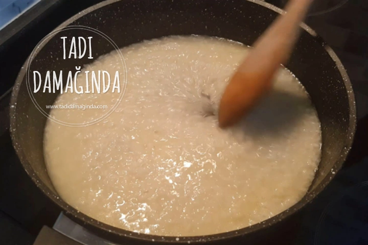 Tane Tane Pirinç Pilavı