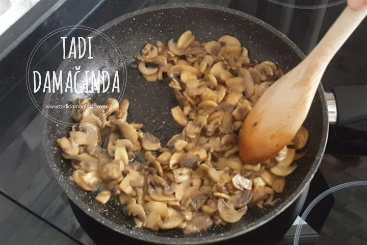 Yoğurtlu Mantar Mezesi