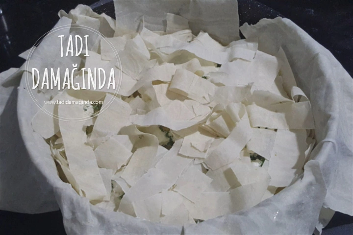 Tencerede Pratik Börek