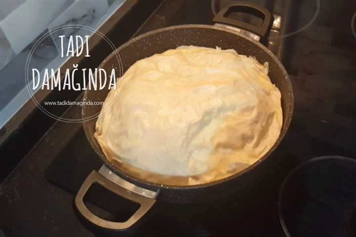 Tencerede Pratik Börek