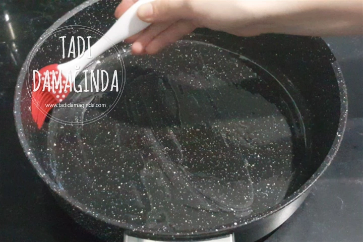 Tencerede Pratik Börek