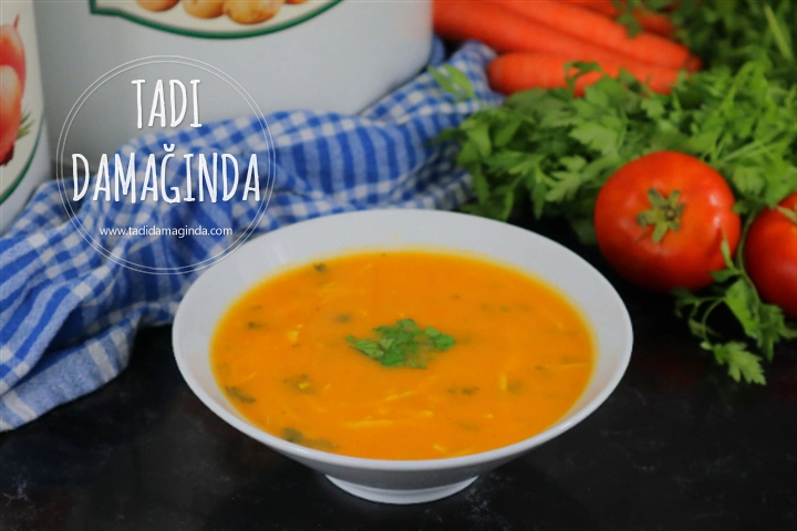 Sebzeli Tavuk Çorbası