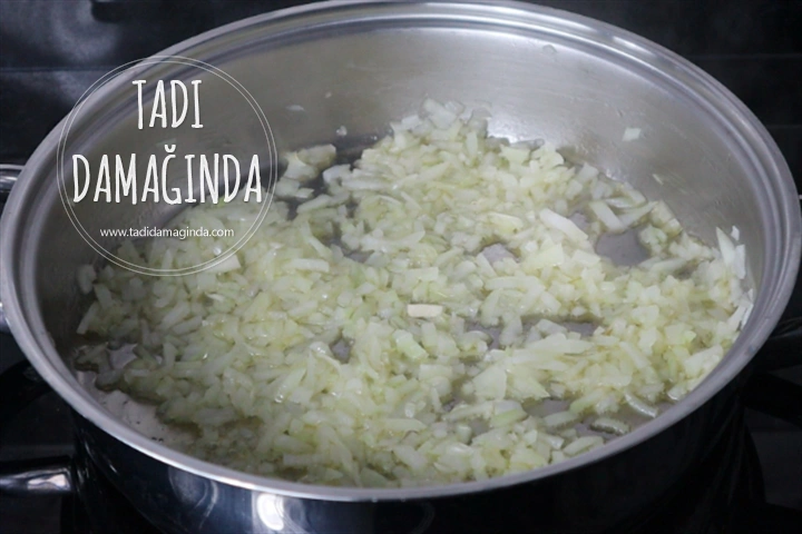 Sebzeli Çerkez Pilavı