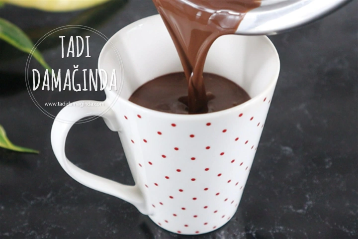 Gerçek Sıcak Çikolata Tarifi