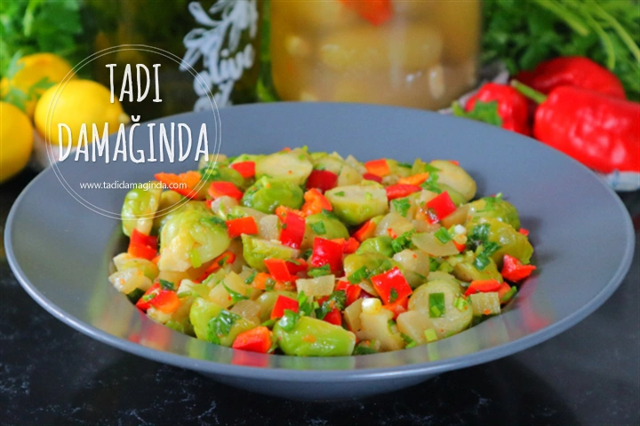 Brüksel Lahanası Salatası