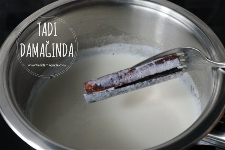 Tarçınlı Sıcak Çikolata