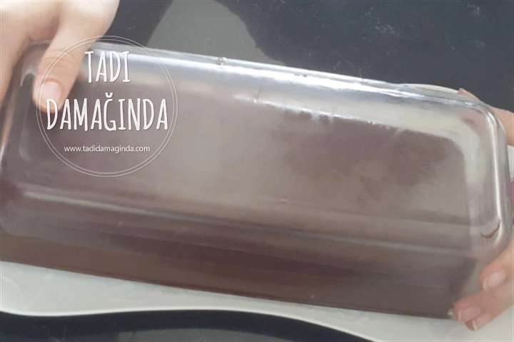 Bol Çikolatalı Kesme Puding (Glütensiz Yumurtasız)