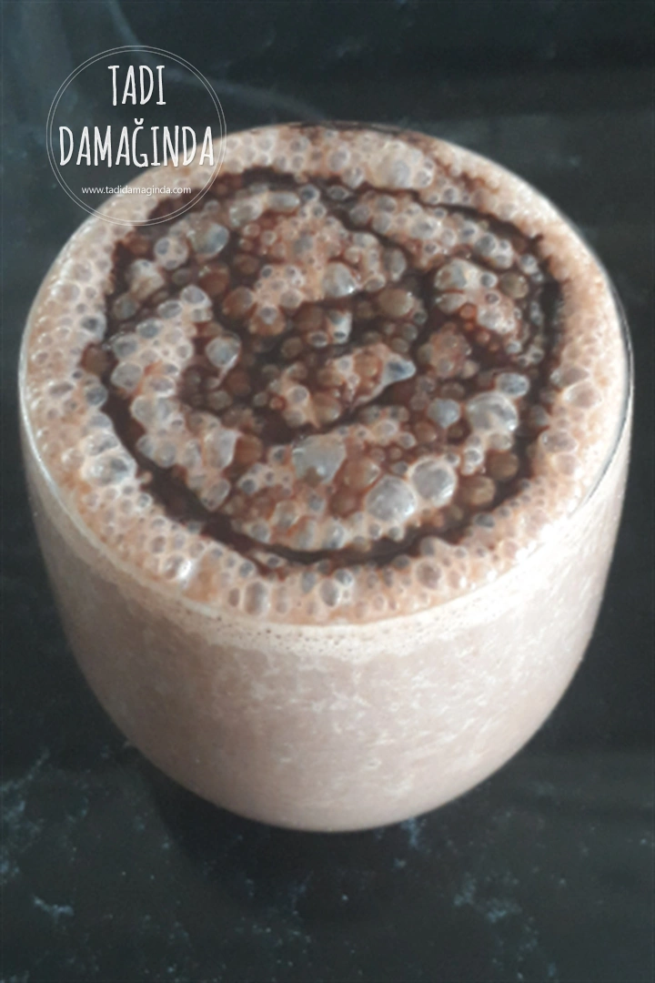 Milkshake Tadında Kakaolu Muzlu Süt