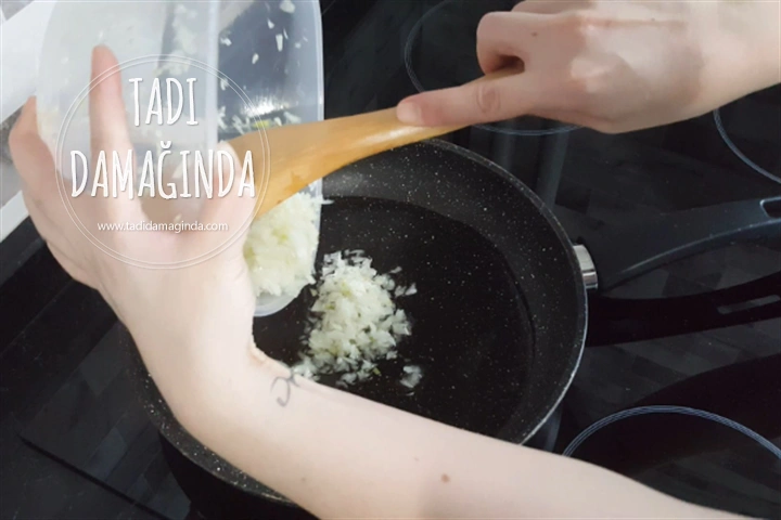 Tam Kıvamında Mercimek Köftesi