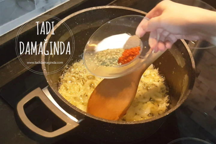 Otlu ve Tulum Peynirli Kuskus