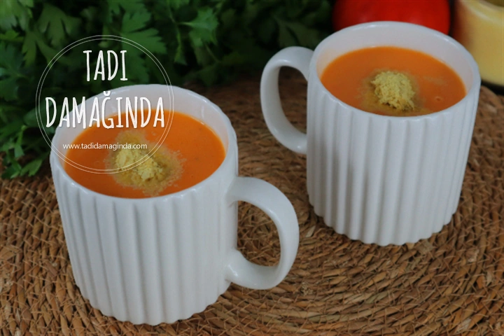 Domates Çorbası (Glütensiz Laktozsuz Kazeinsiz)