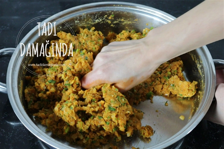 Mercimek Köftesi (Sadece Mercimekten Glütensiz)