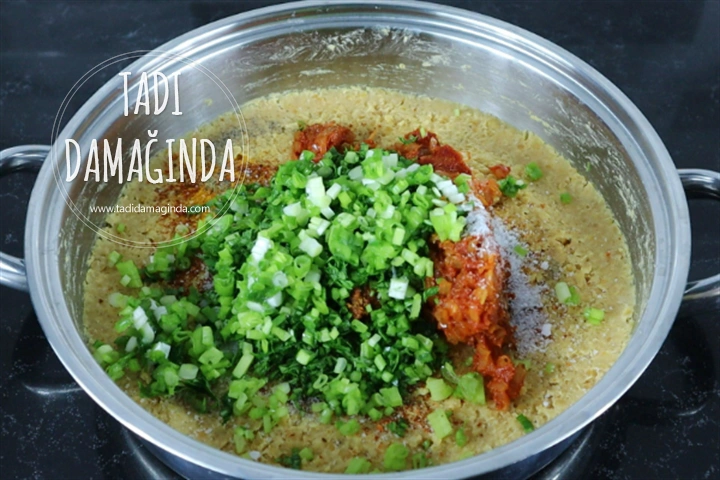 Mercimek Köftesi (Sadece Mercimekten Glütensiz)