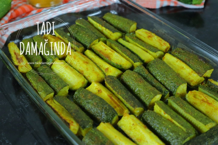 Fırında Körili Kabak