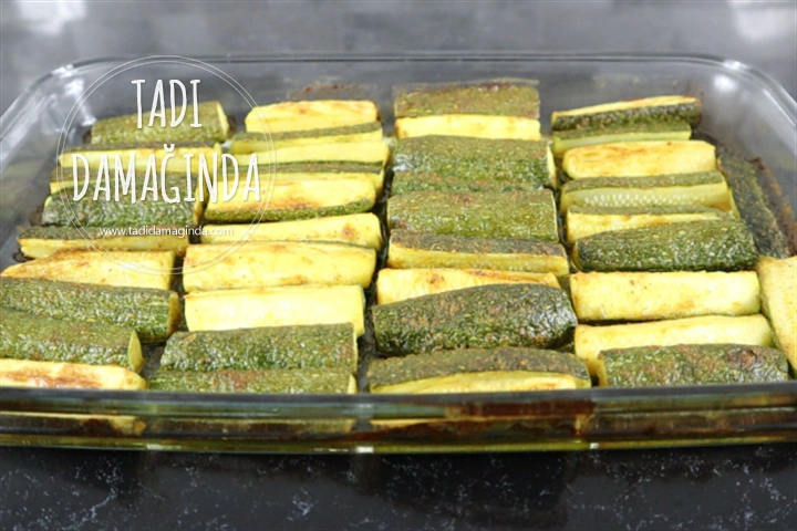 Fırında Körili Kabak