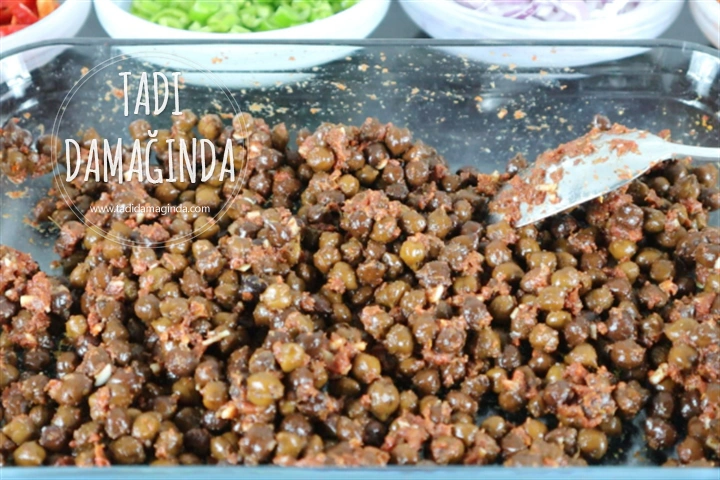 Fırında Siyah Nohut Yemeği (Nohut Tava)