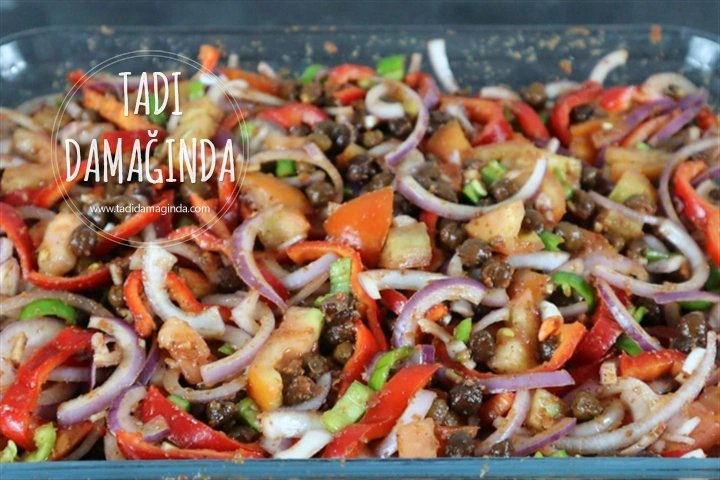 Fırında Siyah Nohut Yemeği (Nohut Tava)