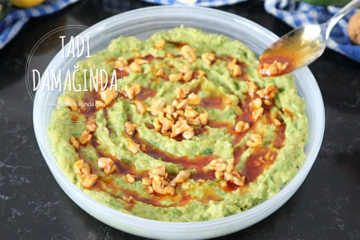 Kabaklı Avokado Mezesi