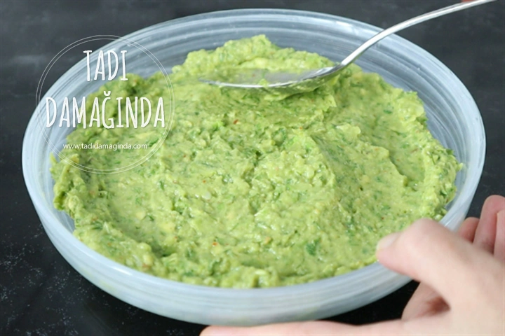 Kabaklı Avokado Mezesi