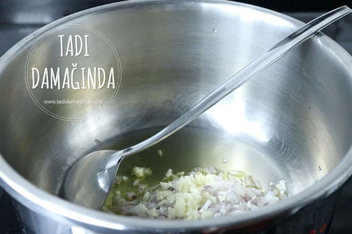 Taneli Sebze Çorbası