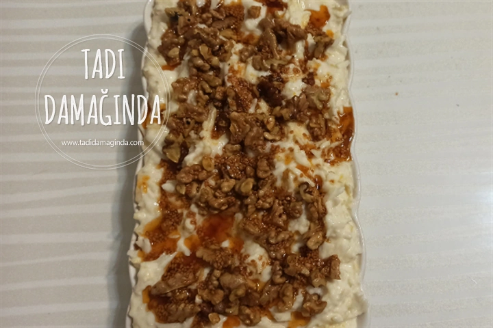 Ayvalı Yoğurtlu Kereviz Salatası