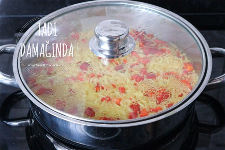 Körili Kapya Biberli Pilav