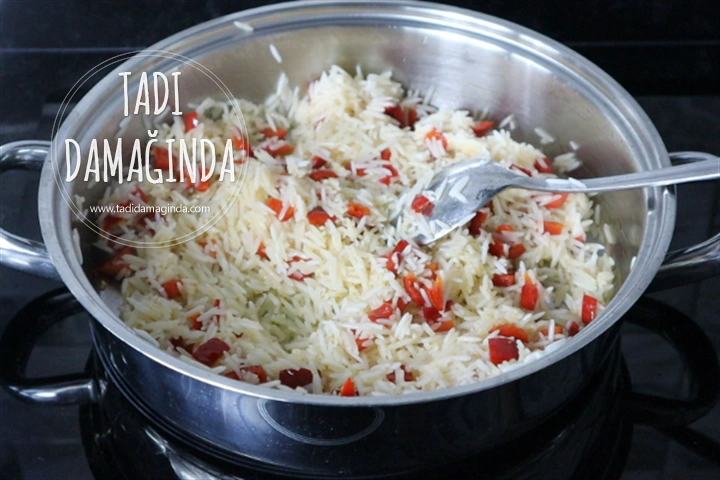 Körili Kapya Biberli Pilav