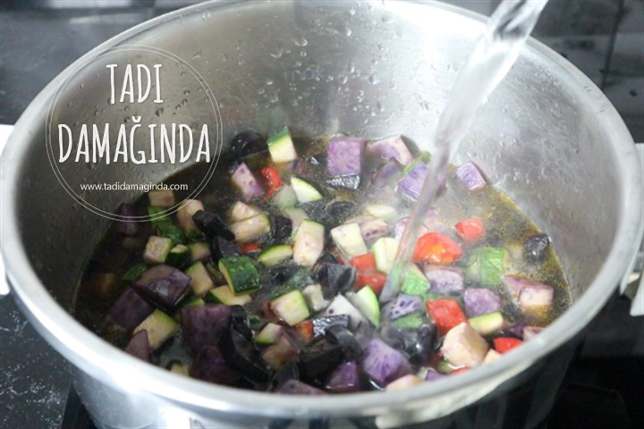 Karışık Mor Sebze Çorbası (Glütensiz Laktozsuz Kazeinsiz)