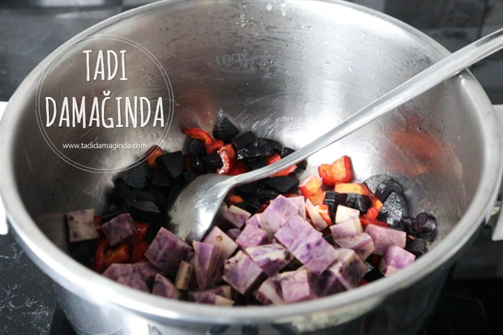 Karışık Mor Sebze Çorbası (Glütensiz Laktozsuz Kazeinsiz)