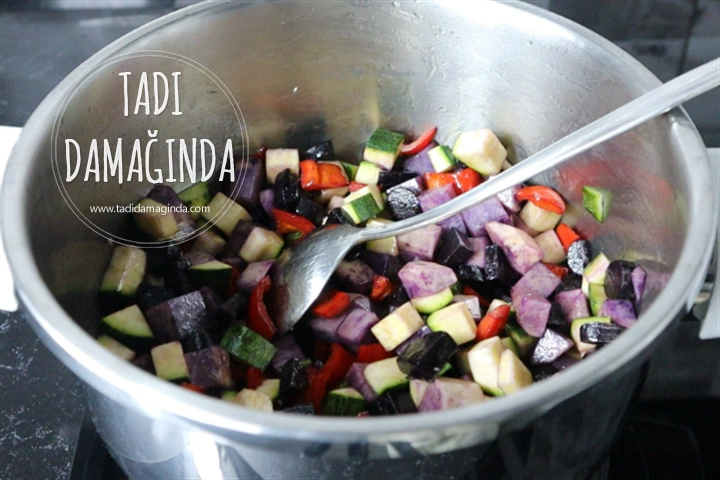 Karışık Mor Sebze Çorbası (Glütensiz Laktozsuz Kazeinsiz)