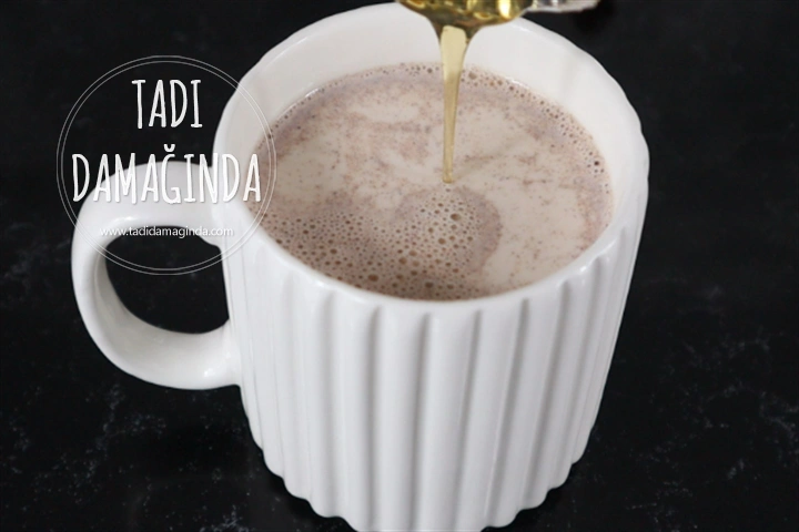 Tarçınlı Ballı Süt