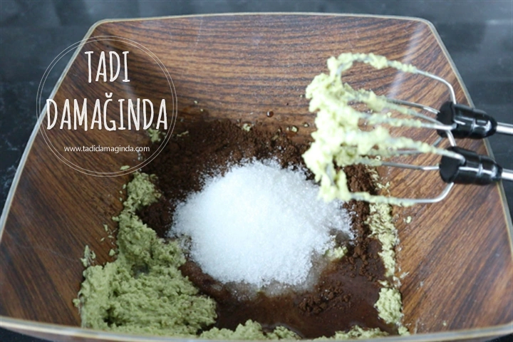 Avokadolu Glütensiz Vegan Brownie