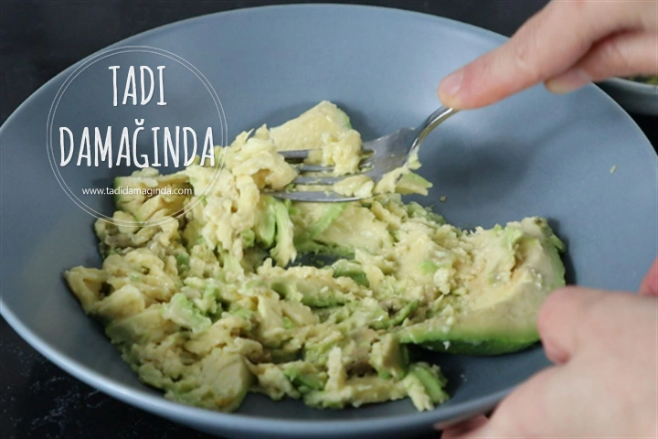 Avokadolu Glütensiz Vegan Brownie