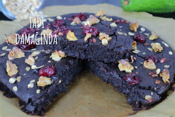 Avokadolu Glütensiz Vegan Brownie