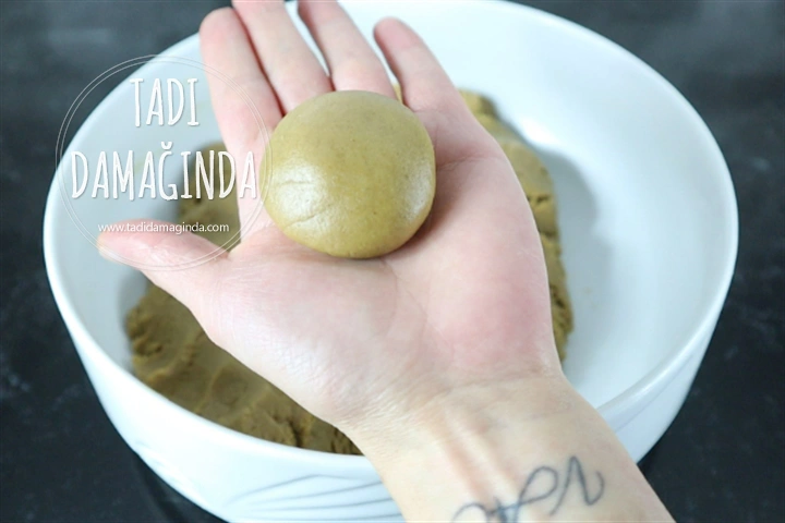 Az Malzemeli Tahinli Enfes Kurabiye (Glütensiz Rafine Şekersiz Vegan)